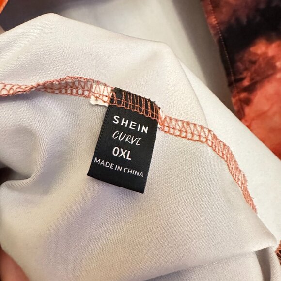 SHEIN Curve 0XL Black Orange Tie Dye Open Back Tee Top - Picture 3 of 6